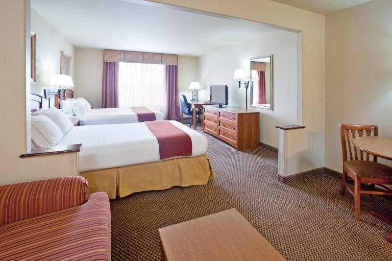 Holiday Inn Express Hotel & Suites Cedar City, An Ihg Hotel Екстериор снимка