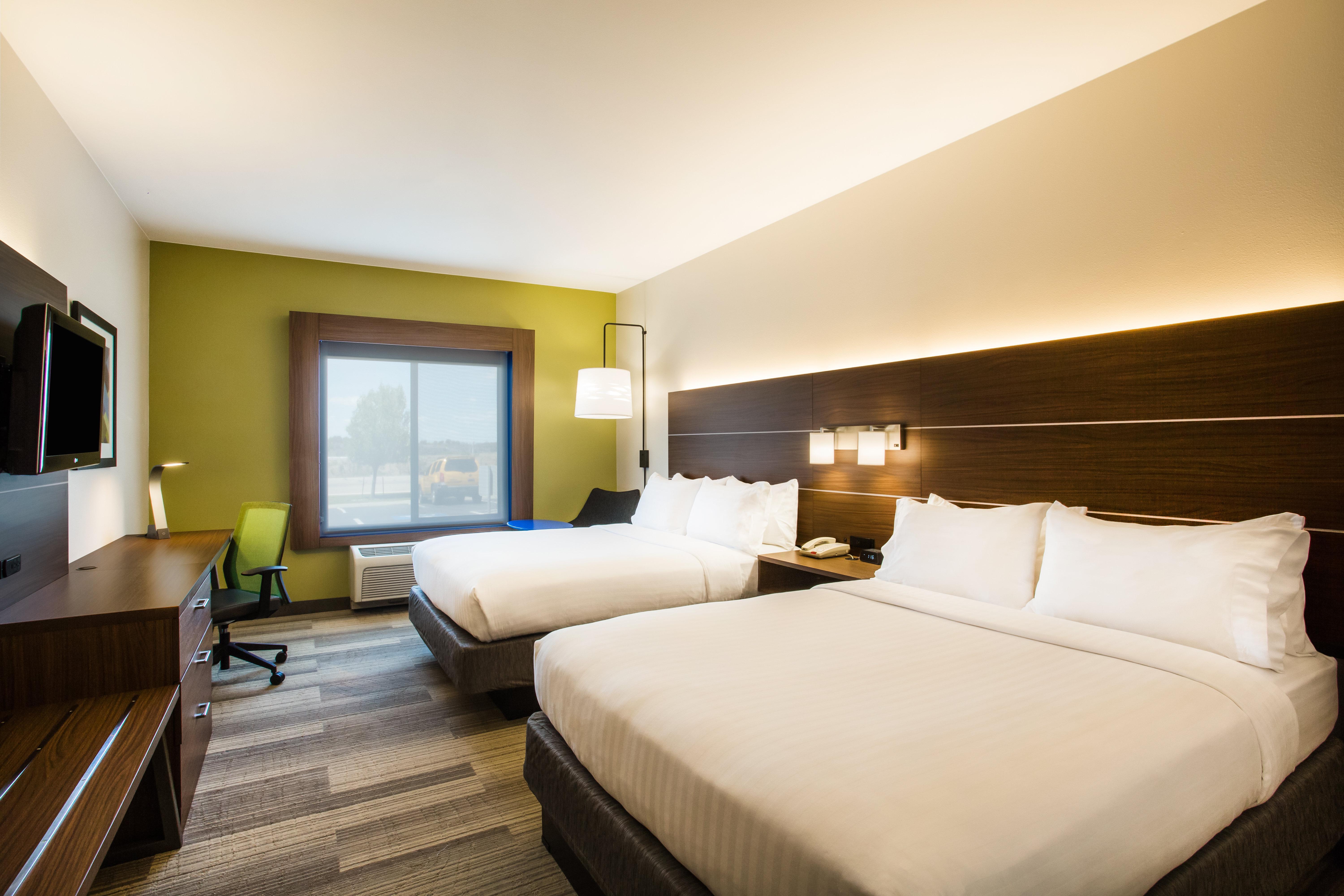 Holiday Inn Express Hotel & Suites Cedar City By Ihg Екстериор снимка